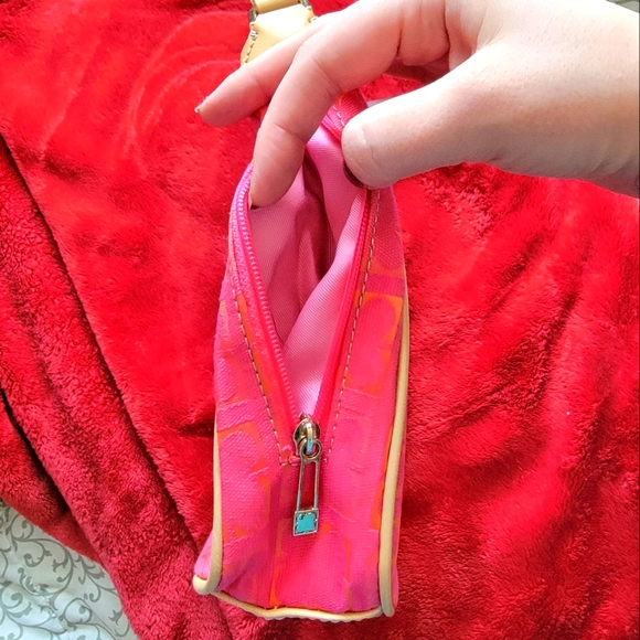 💰🌟 3 for $13 Liz Claiborne Purse 👛 - Picture 4 of 6